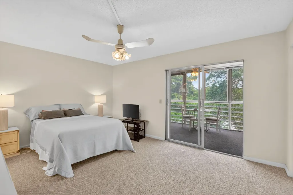 4038 Durham B Deerfield Beach FL 33442