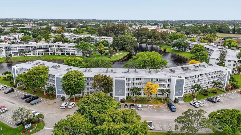 4038 Durham B Deerfield Beach FL 33442
