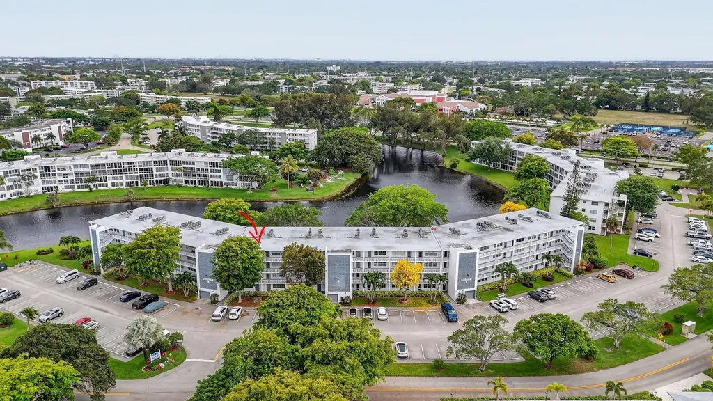 4038 Durham B Deerfield Beach FL 33442