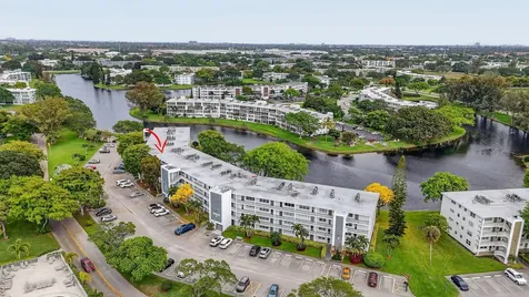 4038 Durham B Deerfield Beach FL 33442