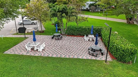 4038 Durham B Deerfield Beach FL 33442