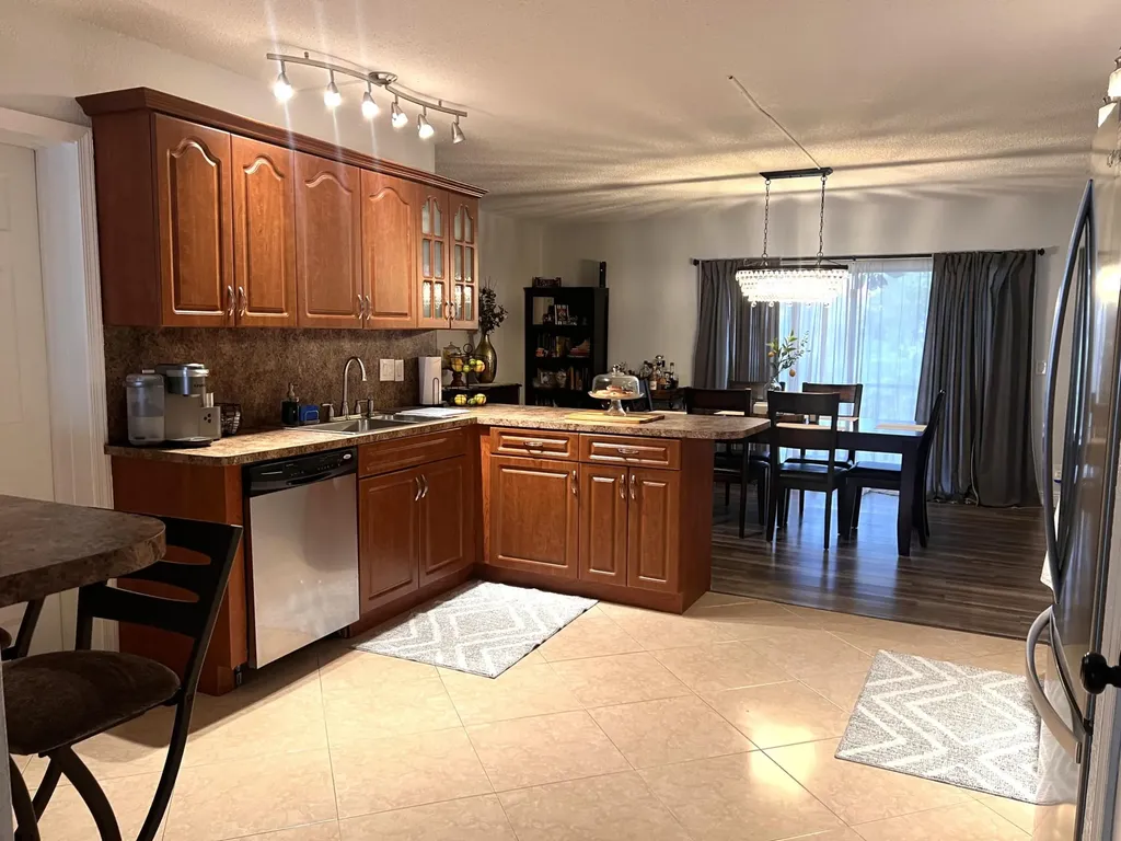 3199 Coral Hills Drive Coral Springs FL 33065