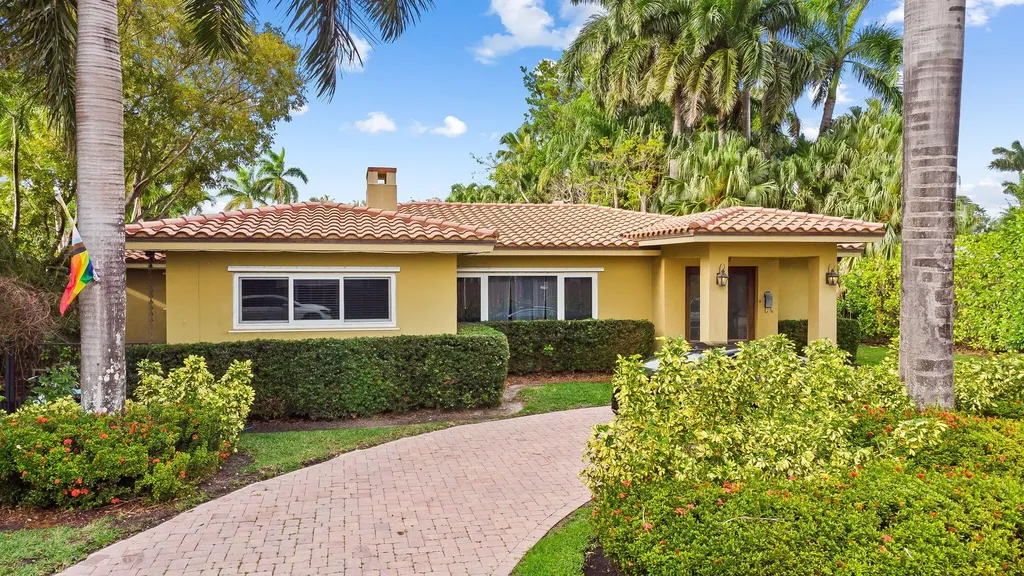 939 Buchanan Street Hollywood FL 33019