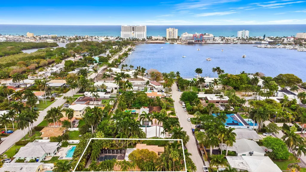 939 Buchanan Street Hollywood FL 33019