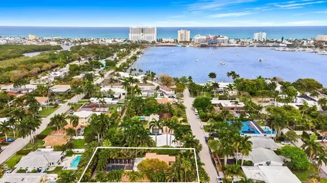 939 Buchanan Street Hollywood FL 33019