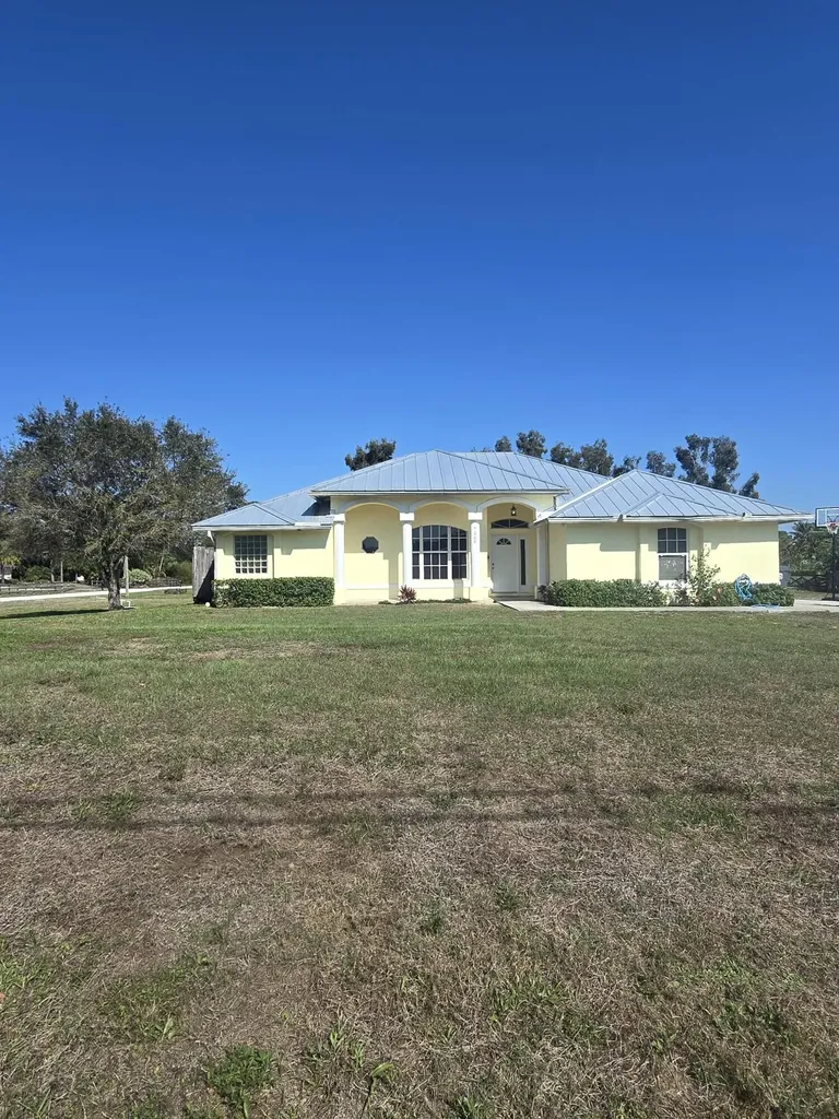 7160 Mandarin Boulevard The Acreage FL 33470