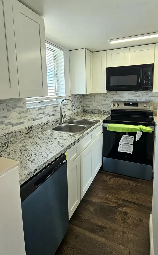 1501 Crescent Circle West Palm Beach FL 33403