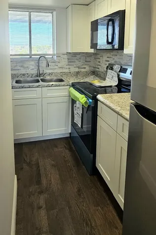 1501 Crescent Circle West Palm Beach FL 33403