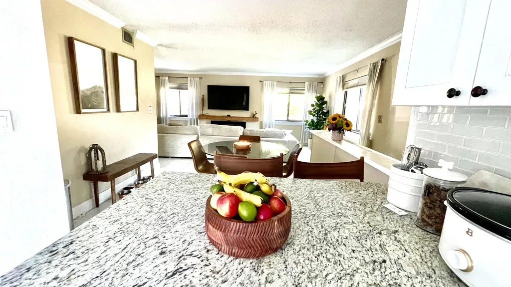 134 Wimbledon Lakes Drive Plantation FL 33324