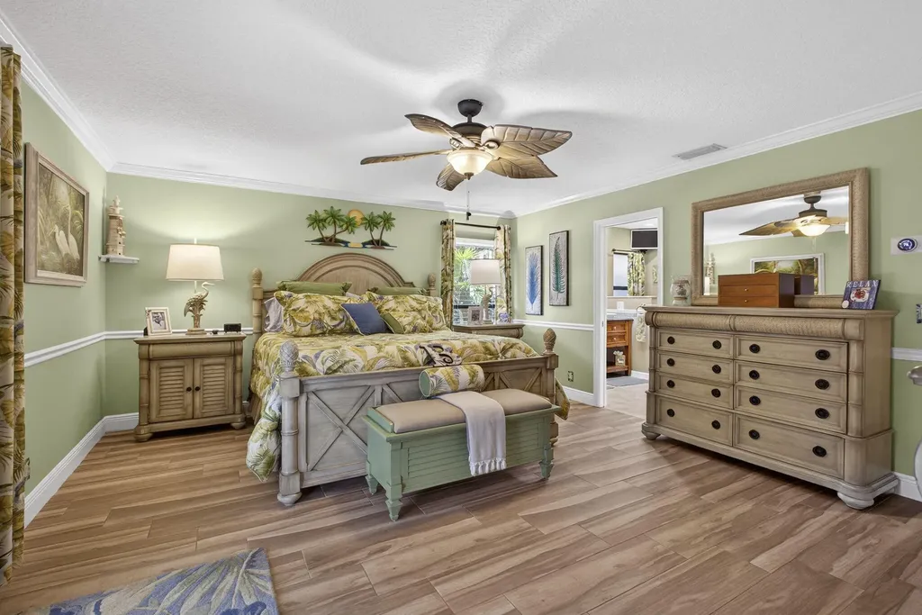 9 Kintyre Road Palm Beach Gardens FL 33418
