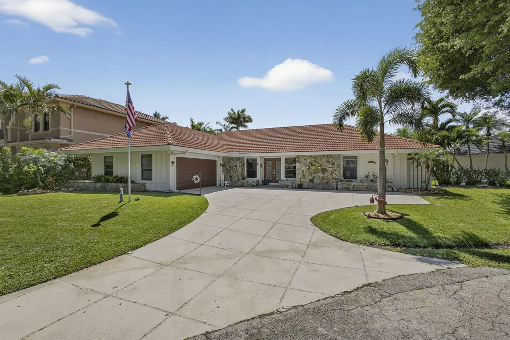 9 Kintyre Road Palm Beach Gardens FL 33418