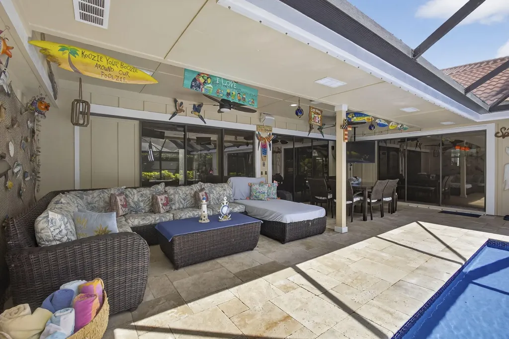 9 Kintyre Road Palm Beach Gardens FL 33418