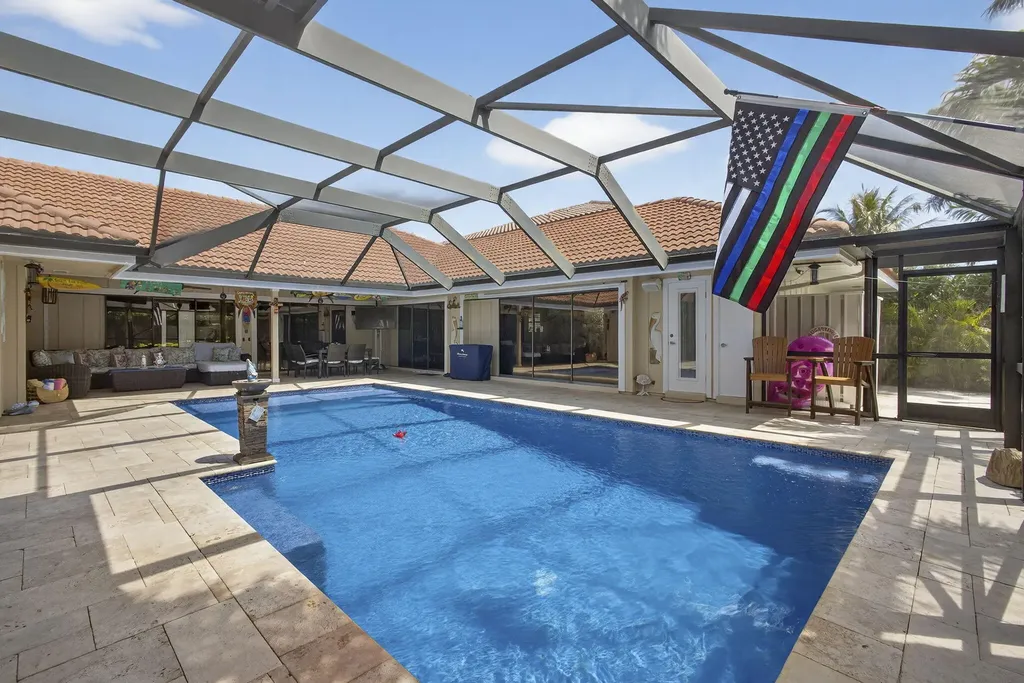 9 Kintyre Road Palm Beach Gardens FL 33418