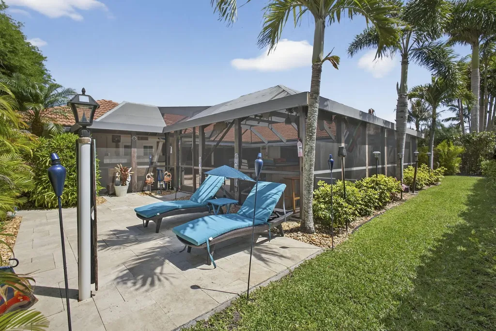 9 Kintyre Road Palm Beach Gardens FL 33418