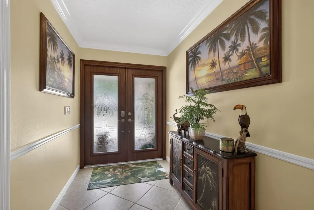 9 Kintyre Road Palm Beach Gardens FL 33418