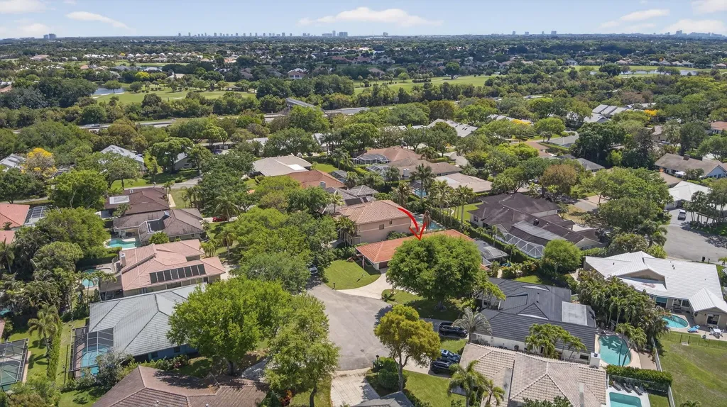 9 Kintyre Road Palm Beach Gardens FL 33418
