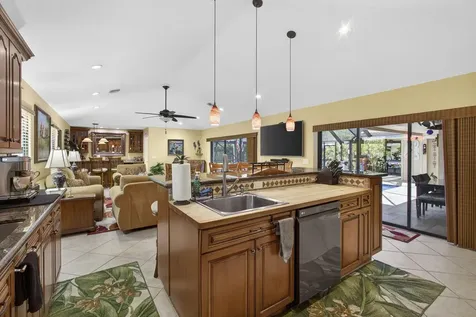 9 Kintyre Road Palm Beach Gardens FL 33418