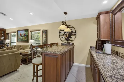 9 Kintyre Road Palm Beach Gardens FL 33418