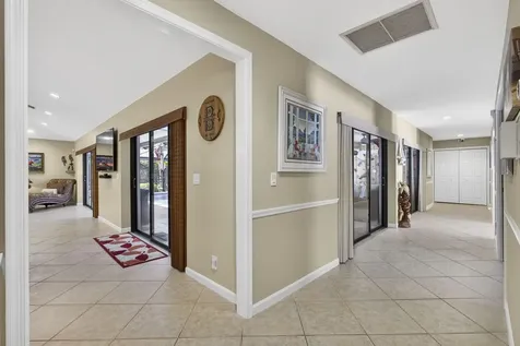 9 Kintyre Road Palm Beach Gardens FL 33418