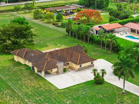 19340 SW 190th Street Miami FL 33187