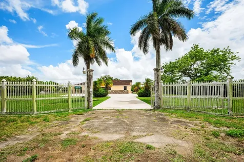 19340 SW 190th Street Miami FL 33187