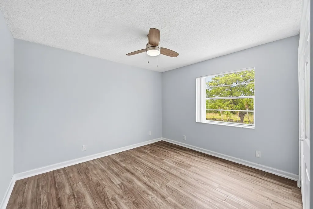 7541 NW 16th Street Plantation FL 33313