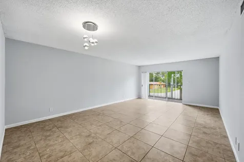 7541 NW 16th Street Plantation FL 33313