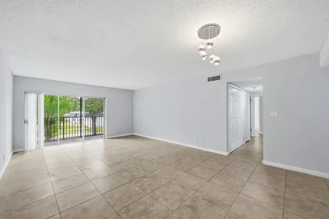 7541 NW 16th Street Plantation FL 33313