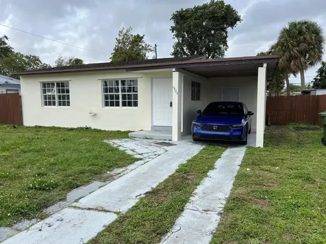 1327 SW 22nd Avenue Fort Lauderdale FL 33312