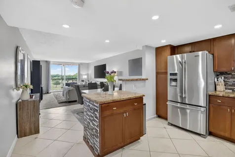 3001 W Rolling Hills Circle Davie FL 33328