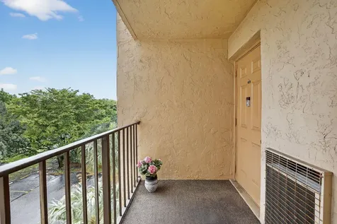 3001 W Rolling Hills Circle Davie FL 33328