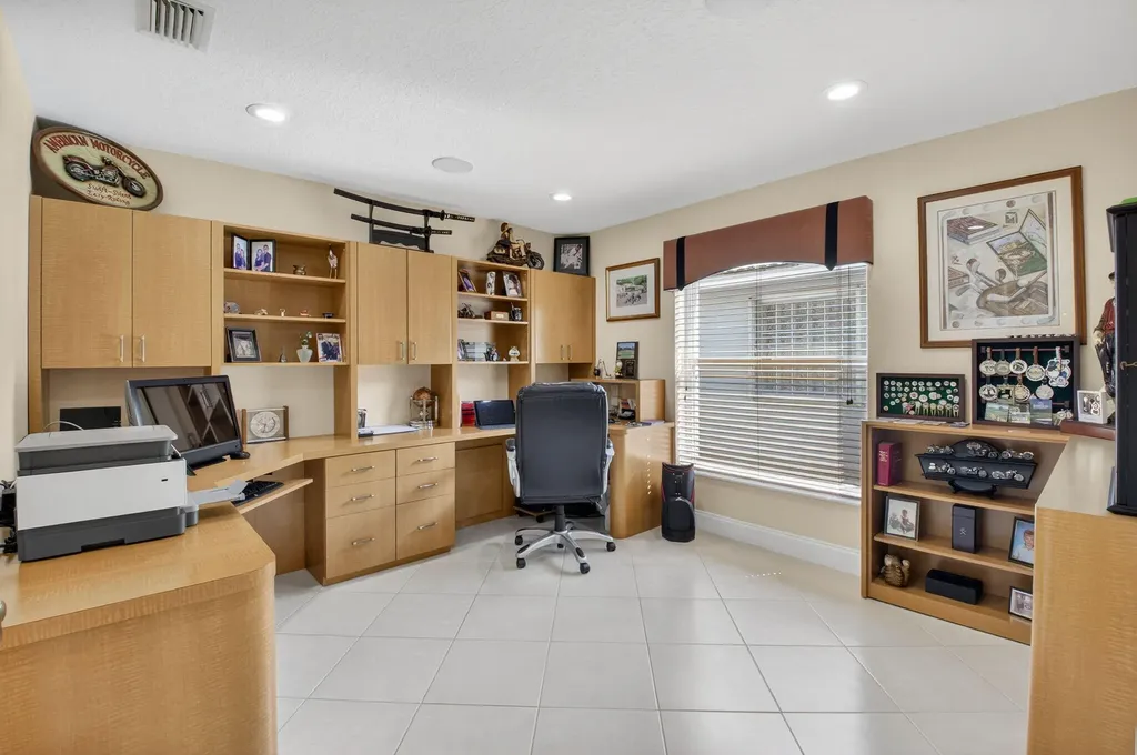 8286 Duomo Circle Boynton Beach FL 33472