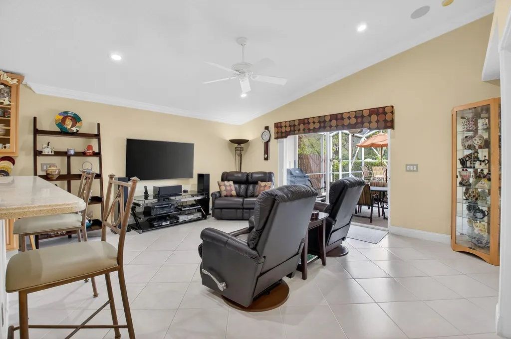 8286 Duomo Circle Boynton Beach FL 33472