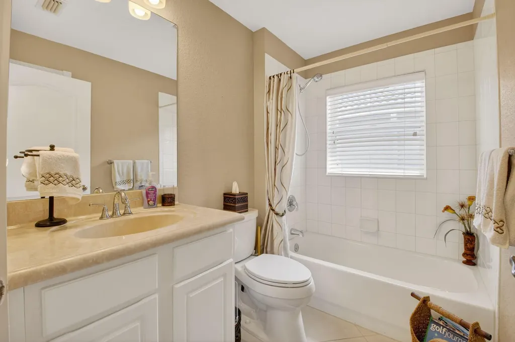 8286 Duomo Circle Boynton Beach FL 33472