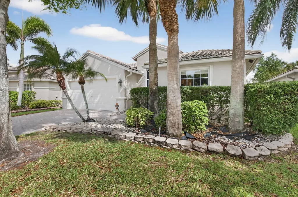 8286 Duomo Circle Boynton Beach FL 33472