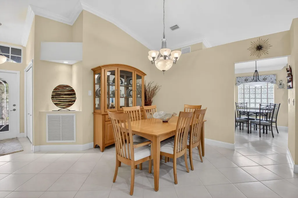 8286 Duomo Circle Boynton Beach FL 33472