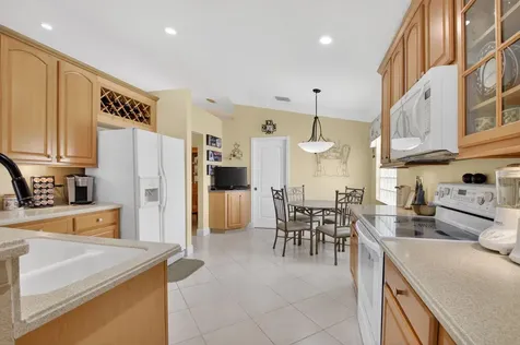 8286 Duomo Circle Boynton Beach FL 33472