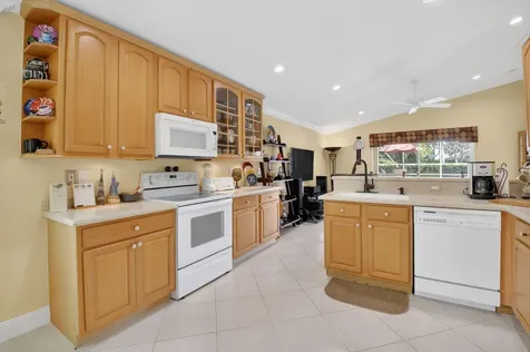 8286 Duomo Circle Boynton Beach FL 33472