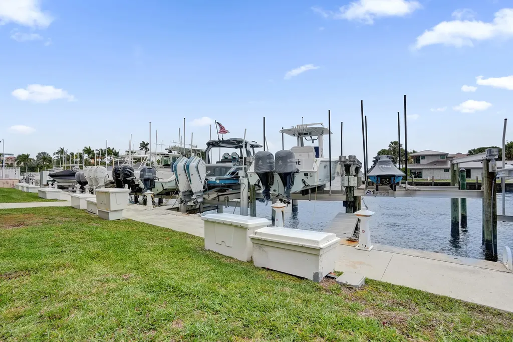 740 S Federal Highway Pompano Beach FL 33062
