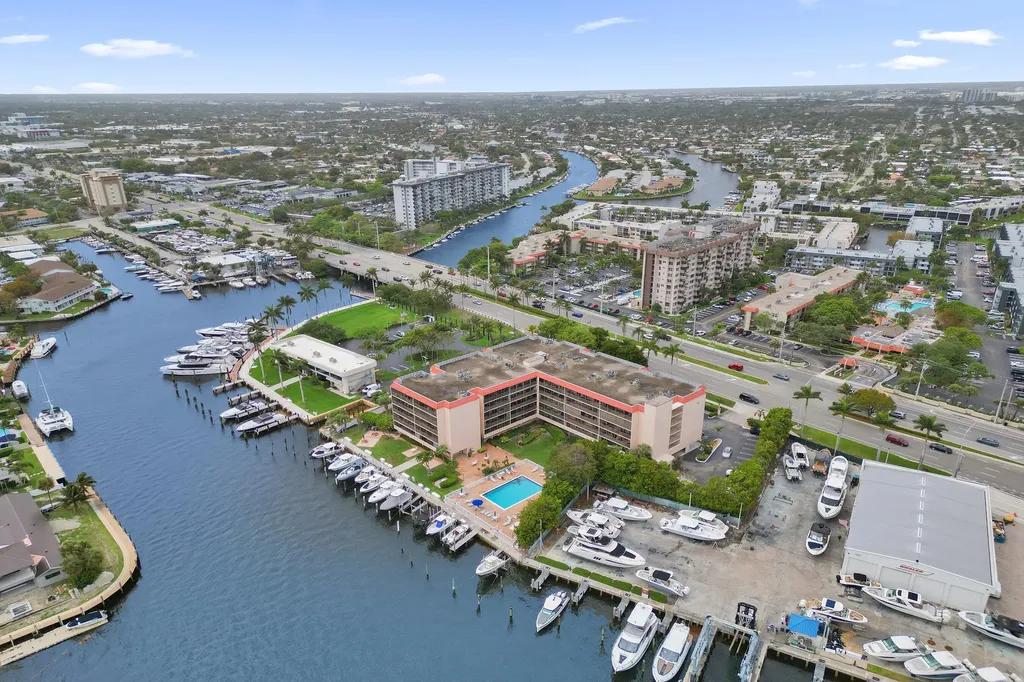 740 S Federal Highway Pompano Beach FL 33062