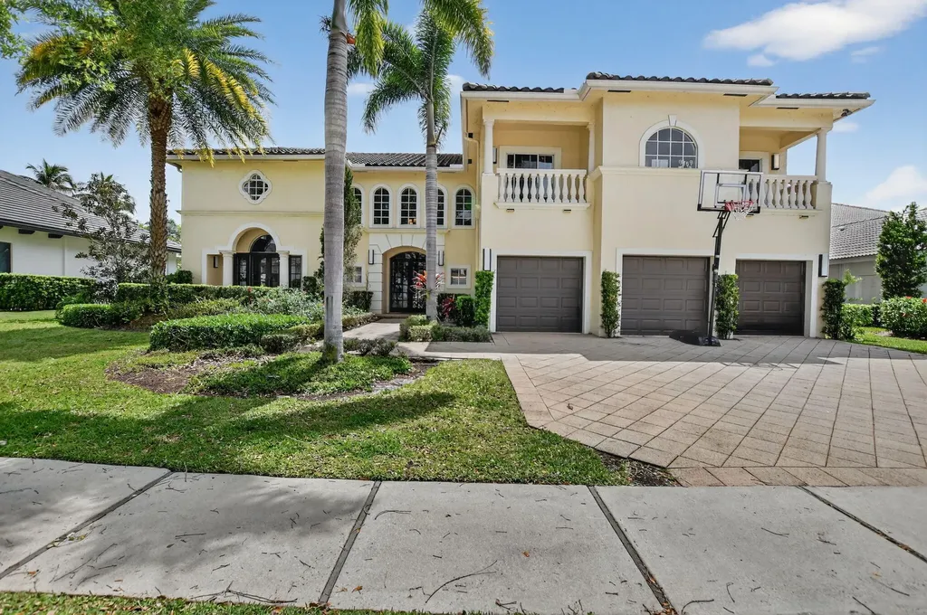 3160 Westminster Drive Boca Raton FL 33496