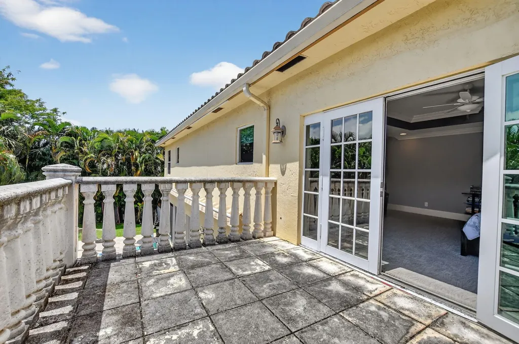3160 Westminster Drive Boca Raton FL 33496