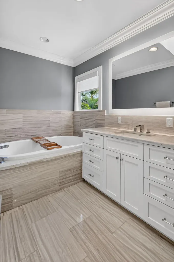 3160 Westminster Drive Boca Raton FL 33496