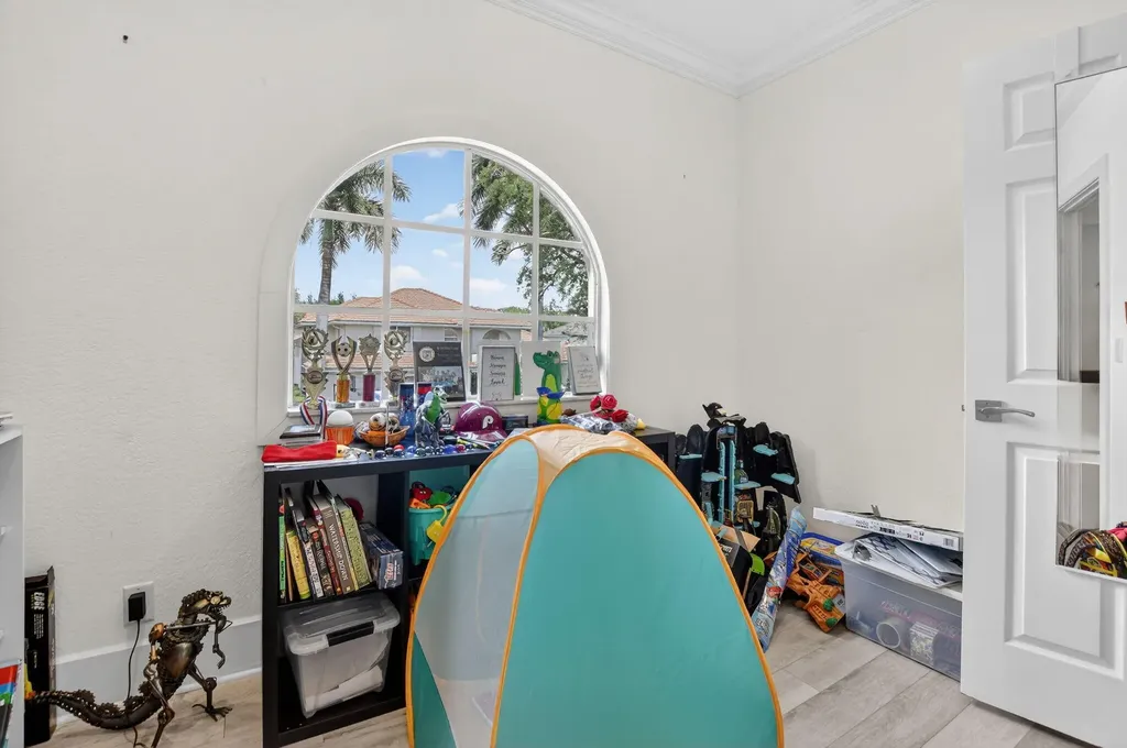 3160 Westminster Drive Boca Raton FL 33496