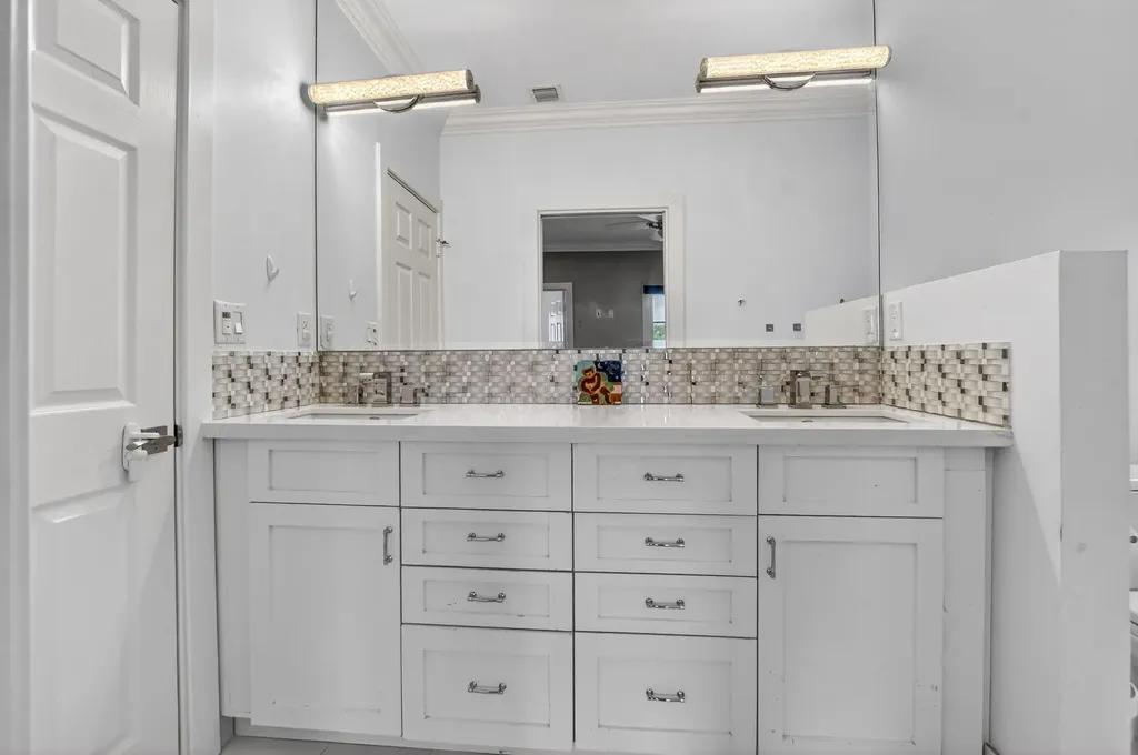 3160 Westminster Drive Boca Raton FL 33496