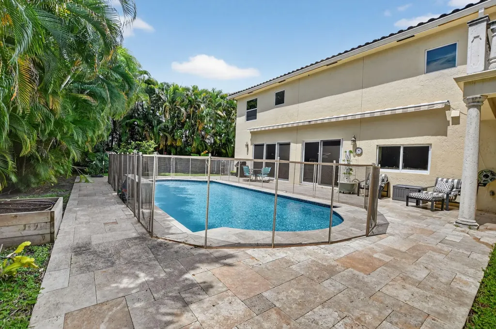 3160 Westminster Drive Boca Raton FL 33496