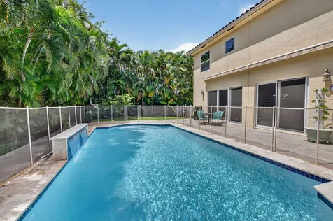 3160 Westminster Drive Boca Raton FL 33496