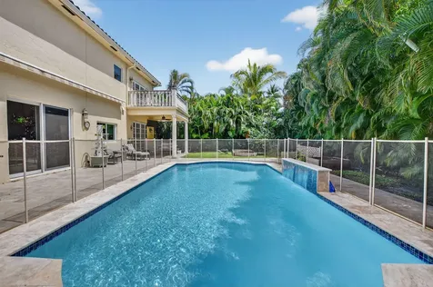 3160 Westminster Drive Boca Raton FL 33496