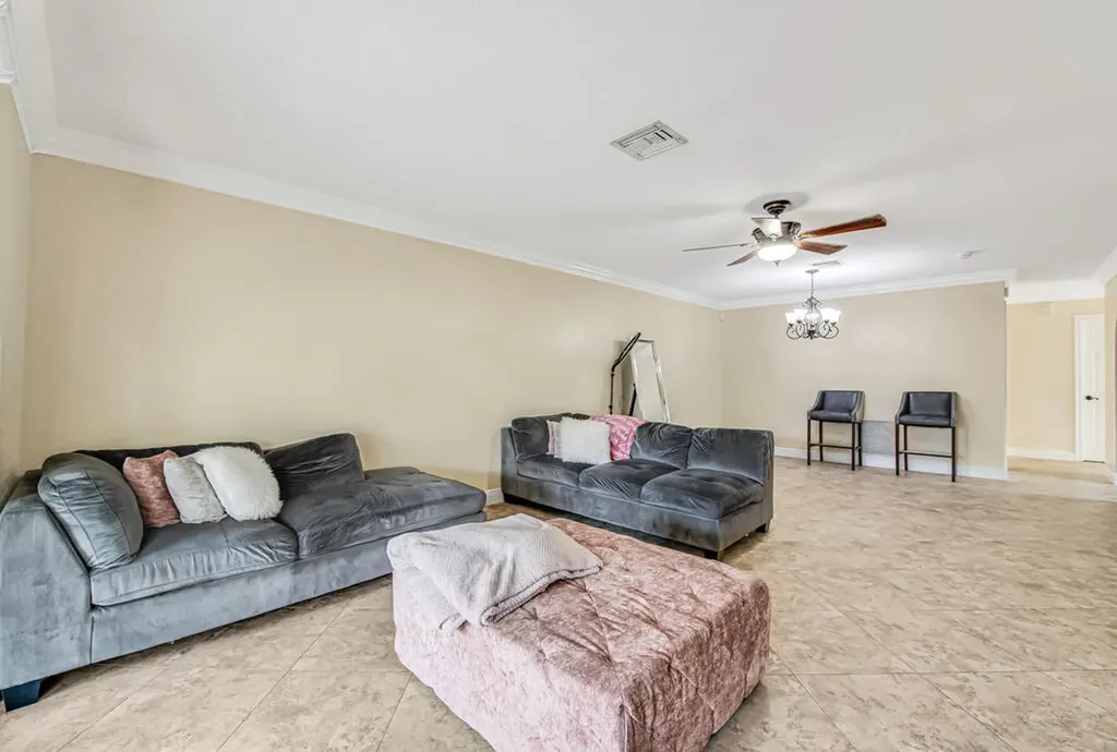 4917 Luqui Court West Palm Beach FL 33415