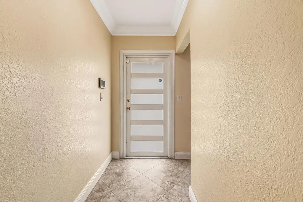 4917 Luqui Court West Palm Beach FL 33415